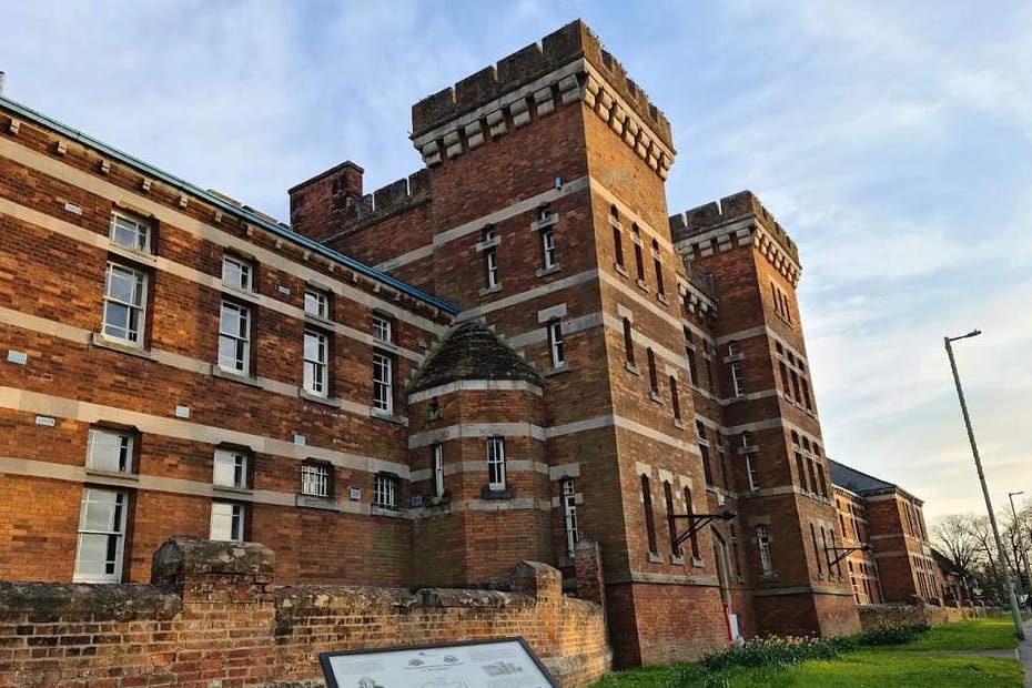 The Keep Kempston Wedding DJ Hire & Disco Hire