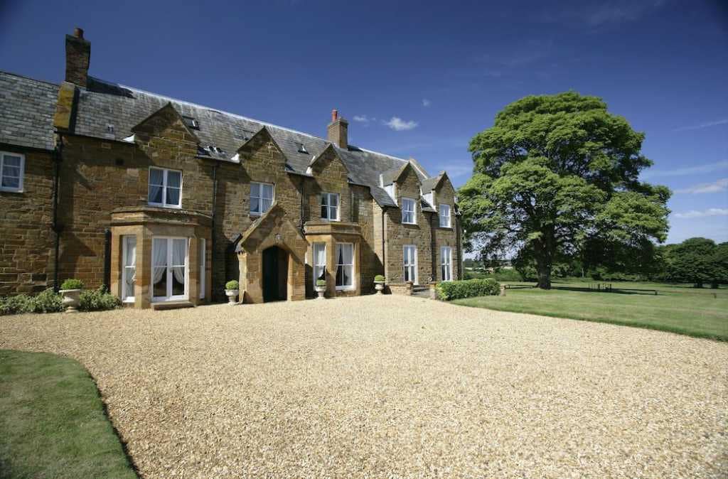 Brampton Grange Wedding DJ Hire & Disco Hire